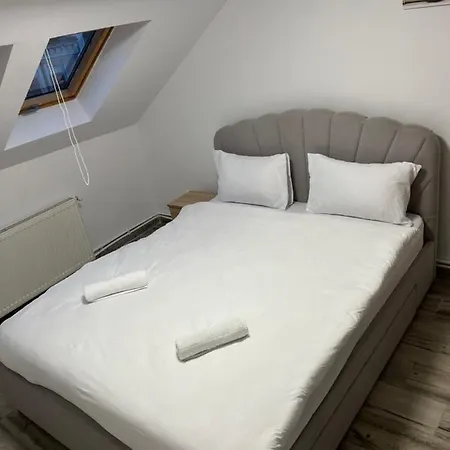 Holidays Apartment *