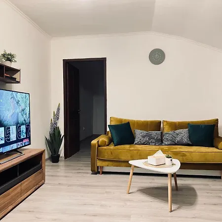 Apartment Holidays *